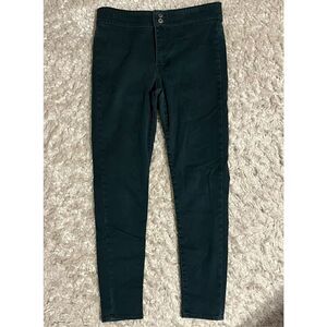 Levi’s Women’s Size 28 Green Button Fly Denim Pull On Pants Jeans